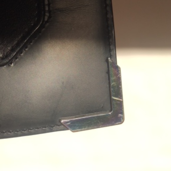 Mackage large leather purse with arrow clasp - Picture 8 of 10